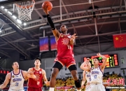 包含出色表现：球员技艺突出赛场上表现亮眼的词条